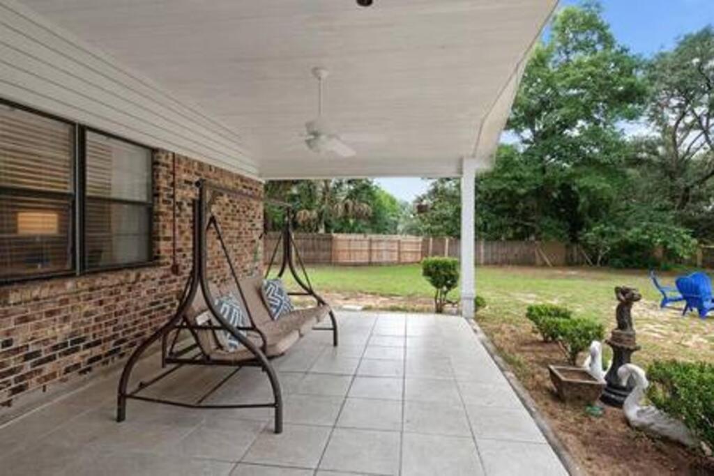 Quiet Relaxing Home - Close To Downtown & Beach 4Br-2Bt Pensacola Dış mekan fotoğraf